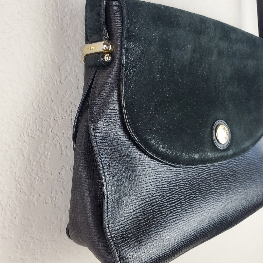 Authentic Vintage Fendi Black Leather Shoulder Bag Suede Flap Gold Medallion - Picture 4 of 14